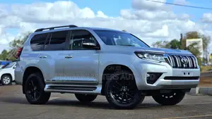 Toyota Land Cruiser Prado 2.8 2017 Silver