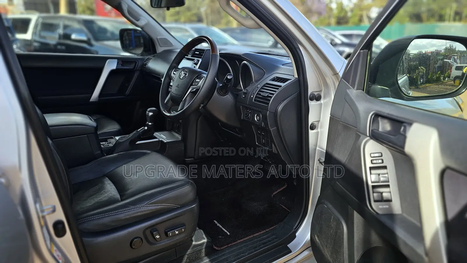 Toyota Land Cruiser Prado 2.8 2017 Silver