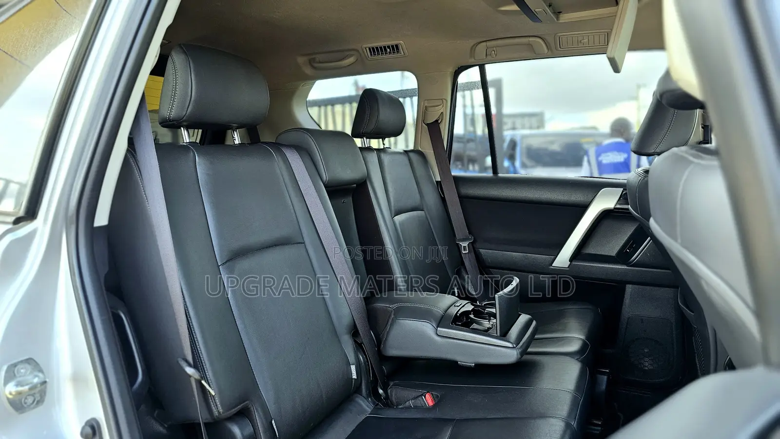 Toyota Land Cruiser Prado 2.8 2017 Silver