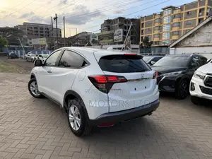 Honda Vezel 1.5 Hybrid 2WD 2019 White