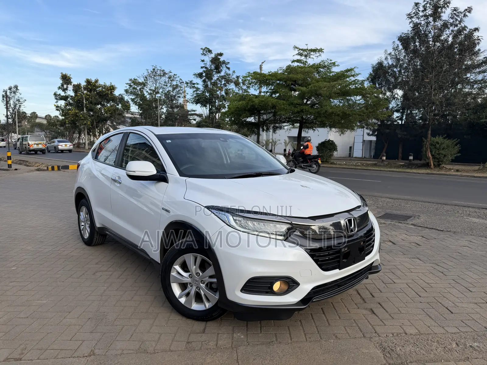 Honda Vezel 1.5 Hybrid 2WD 2019 White