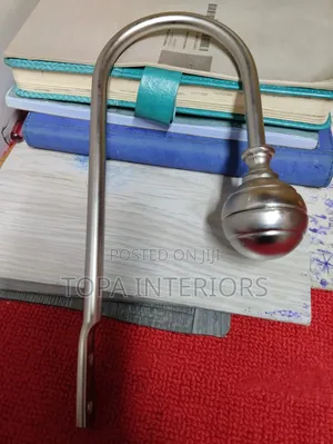 Metallic U-Shaped Window Curtain Tiebacks/Holdbacks