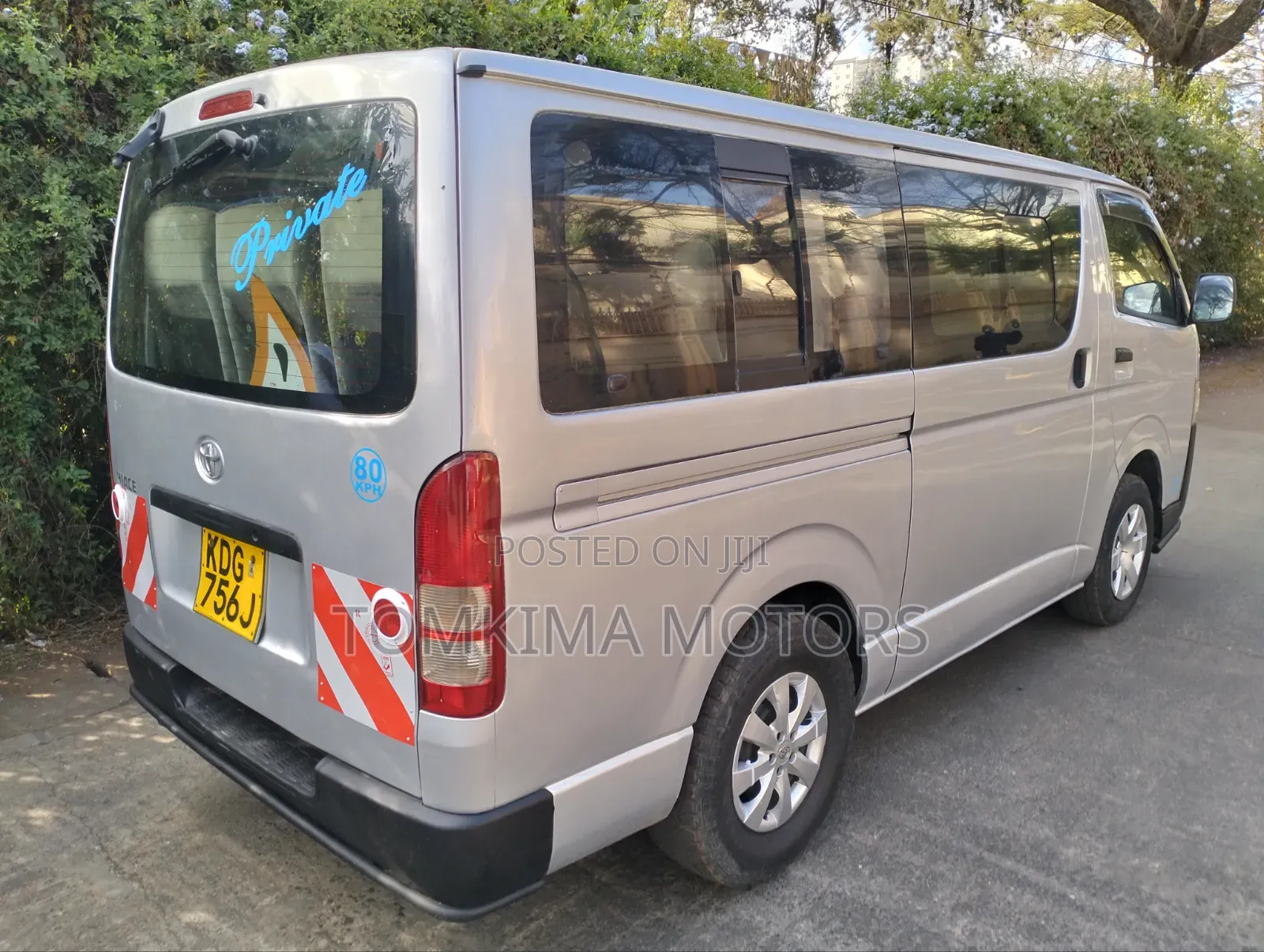 Toyota HiAce 2014 Silver