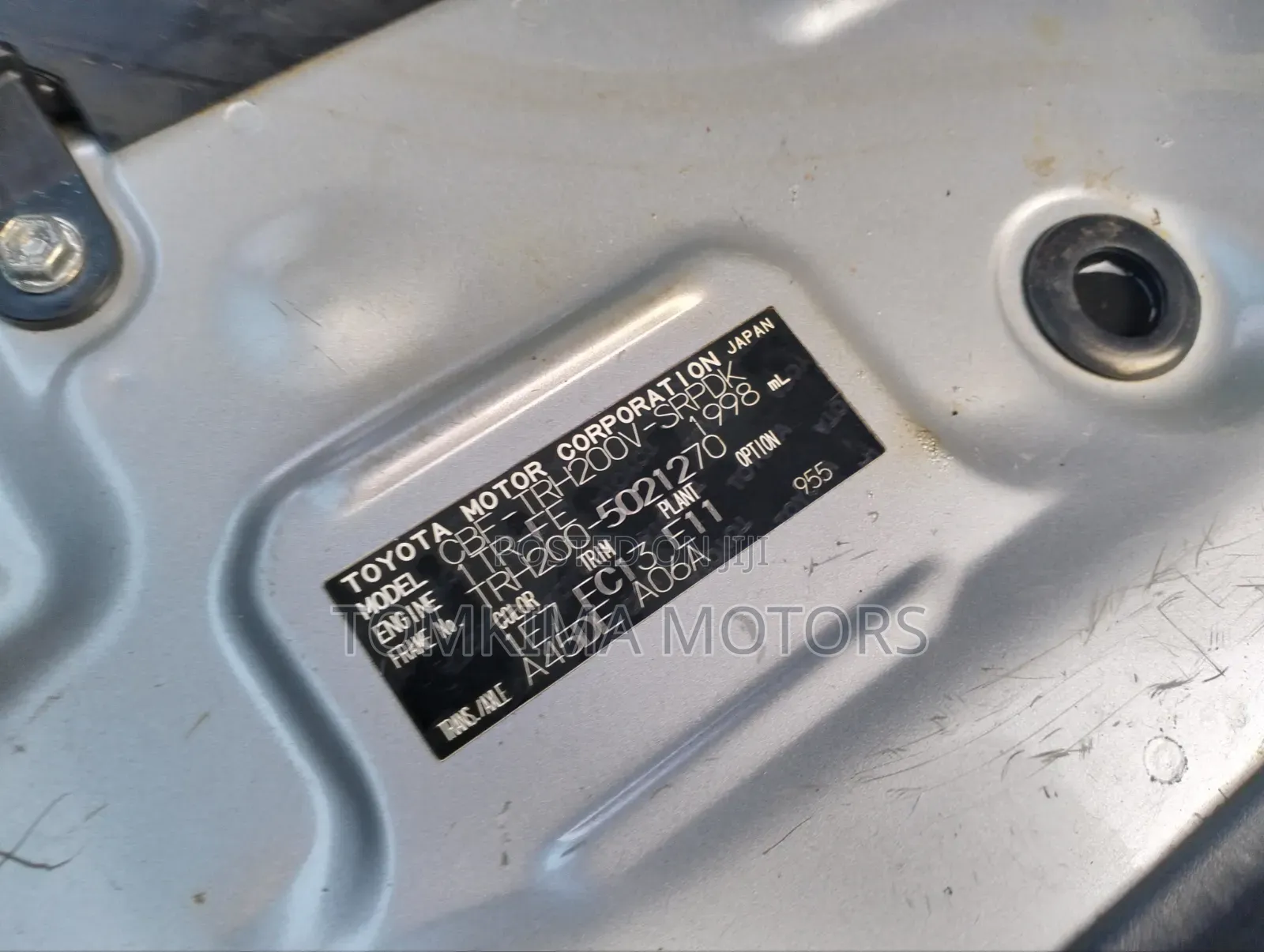 Toyota HiAce 2014 Silver