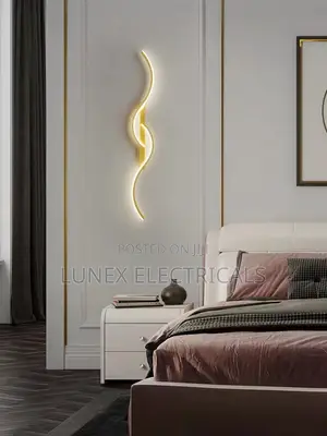 New Design Modern Creative Wall Light