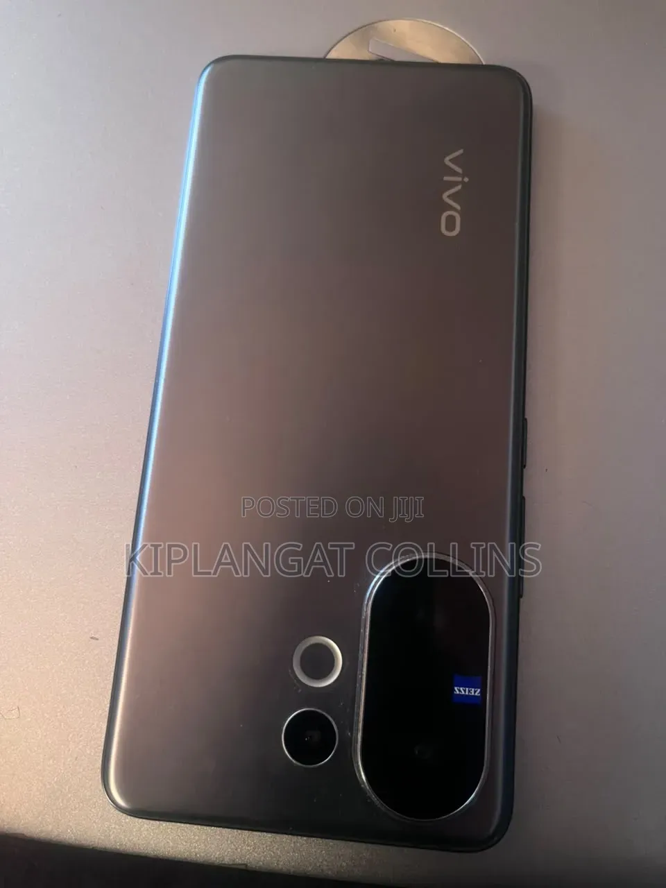 Vivo V60 256 GB Gray