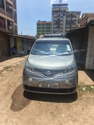 Nissan NP200 2011 Gray