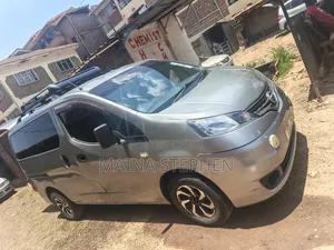 Nissan NP200 2011 Gray