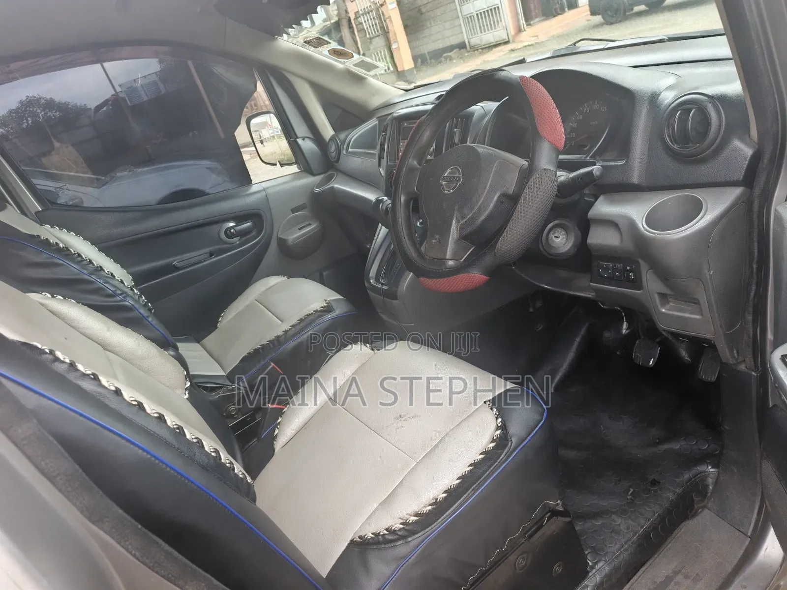 Nissan NP200 2011 Gray
