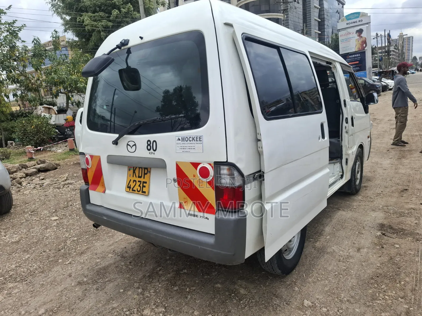 Mazda Bongo 2017 White