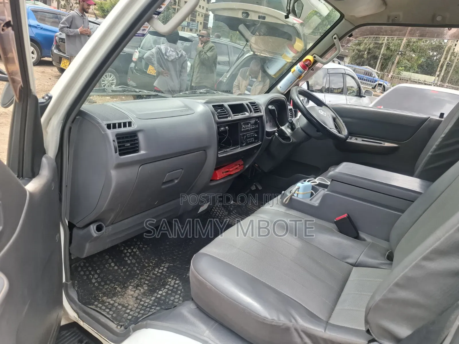 Mazda Bongo 2017 White