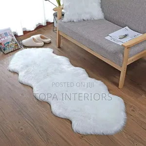 FLUFFY Bedside Rugs and Dashboard MSTS