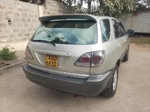 Toyota Harrier 2.4 16V 2000 Silver