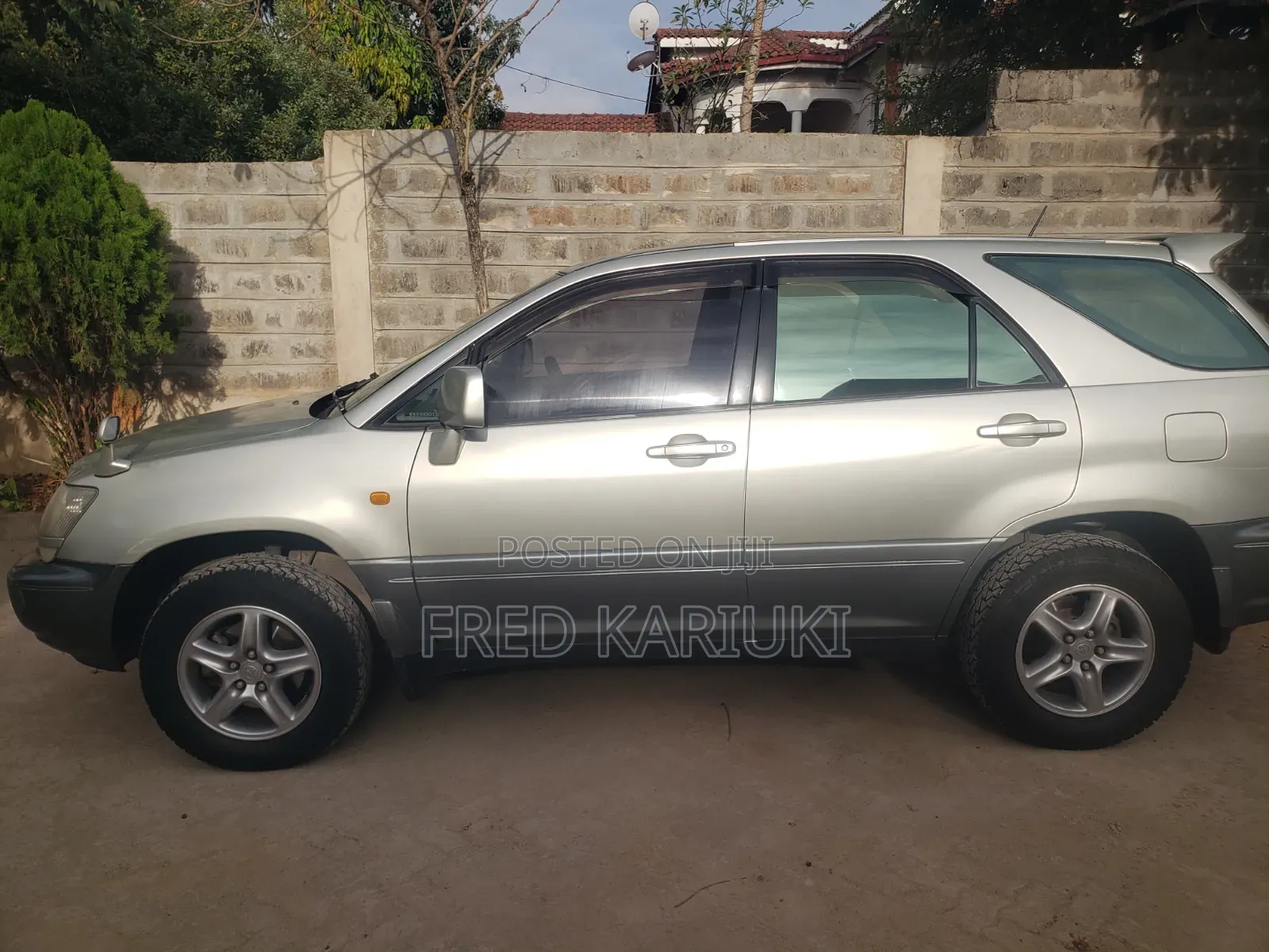Toyota Harrier 2.4 16V 2000 Silver