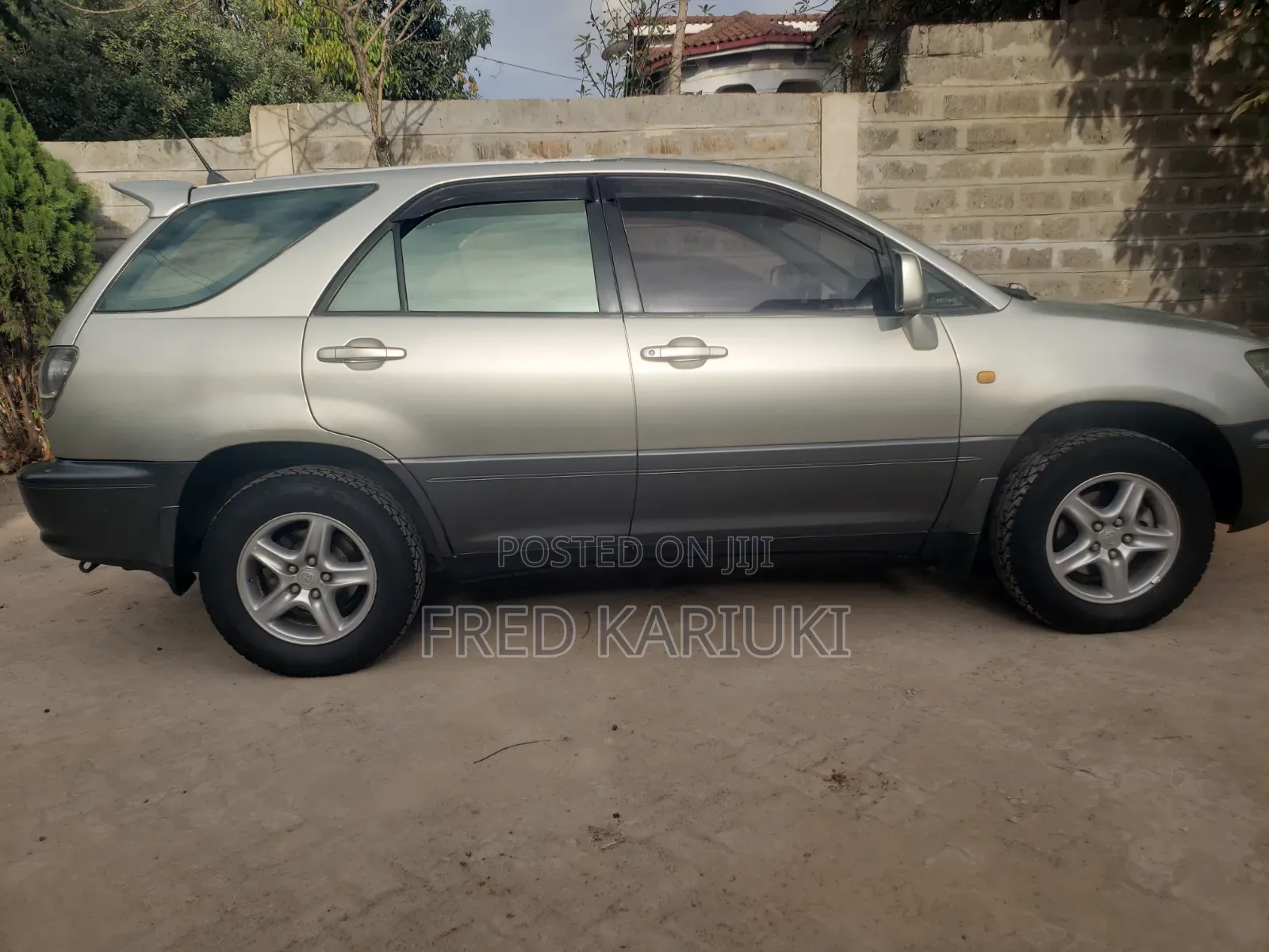 Toyota Harrier 2.4 16V 2000 Silver