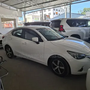 Mazda Demio 2019 White
