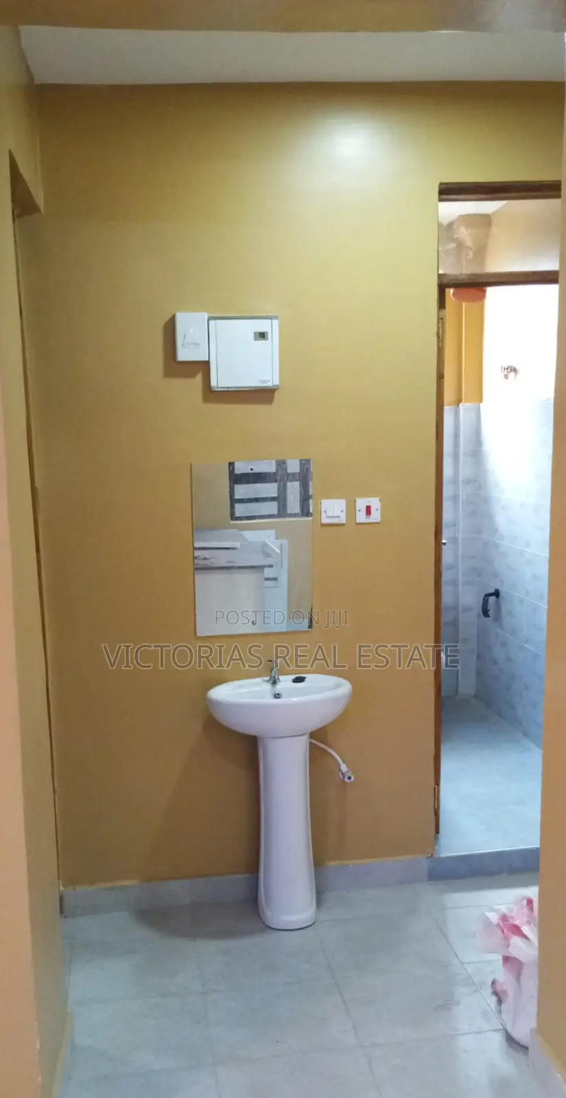 2bdrm Maisonette in Complex Utawala for rent
