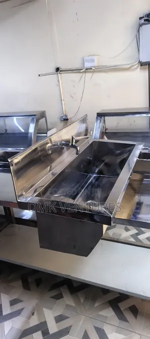 DMK Stainless Steel Hospital Scrub Sink