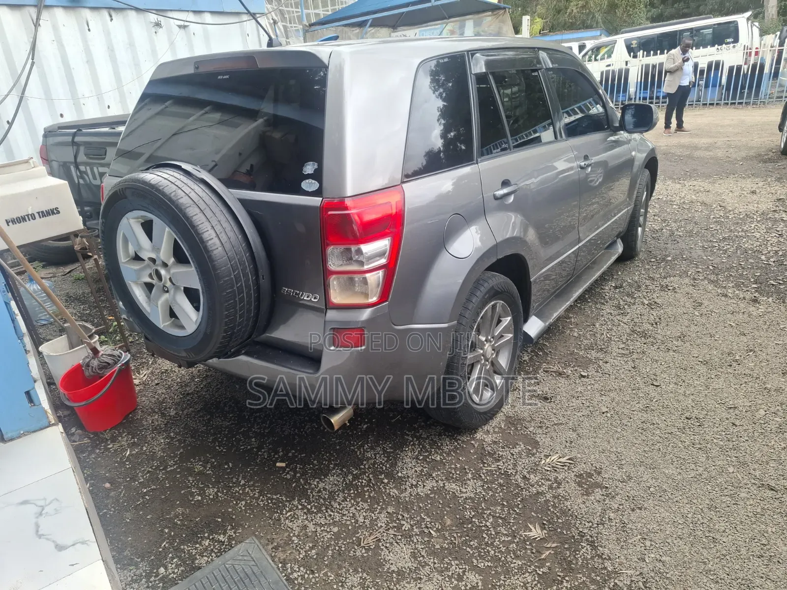 Suzuki Escudo 2008 Gray