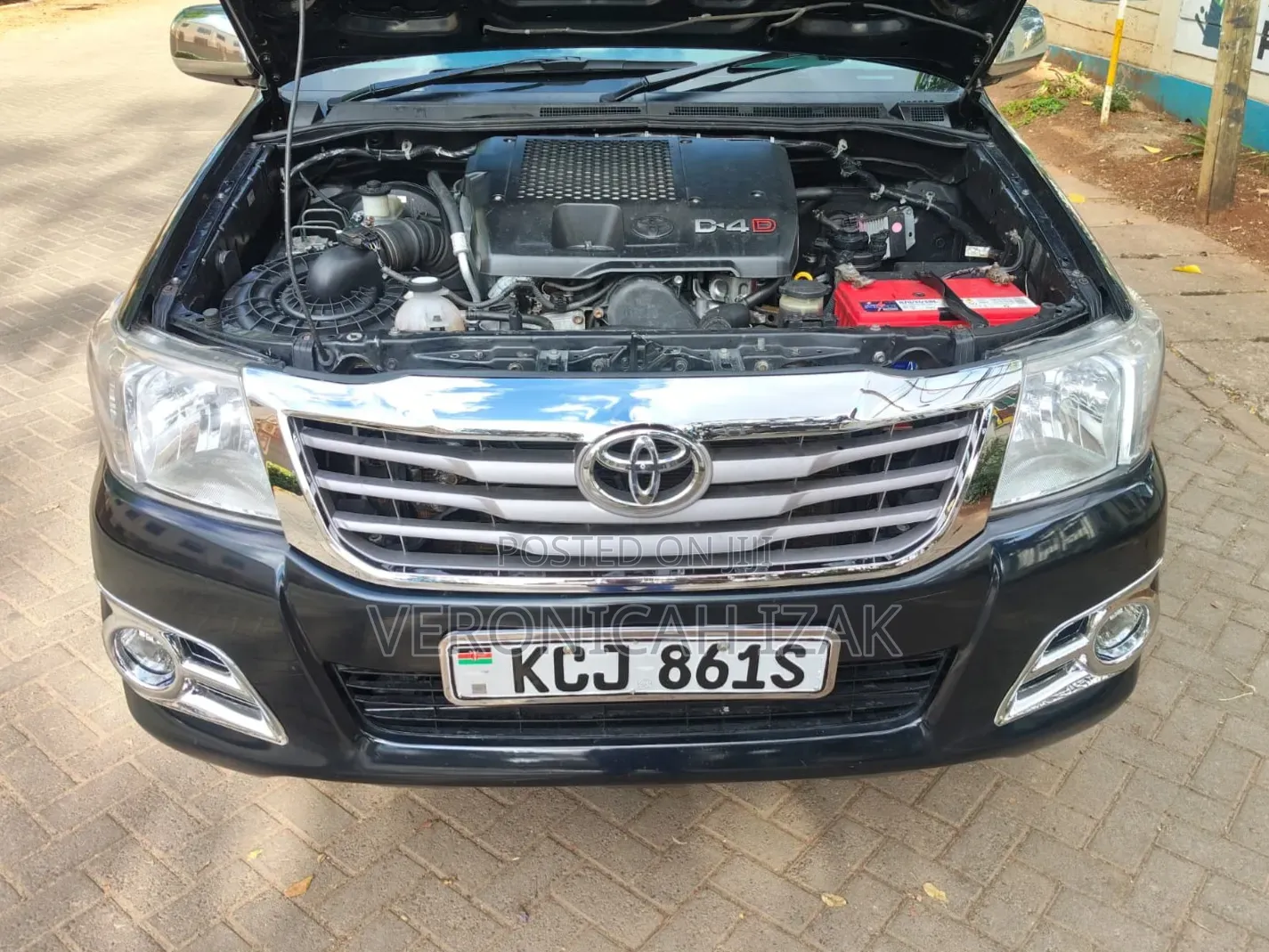Toyota Hilux 2010 Black