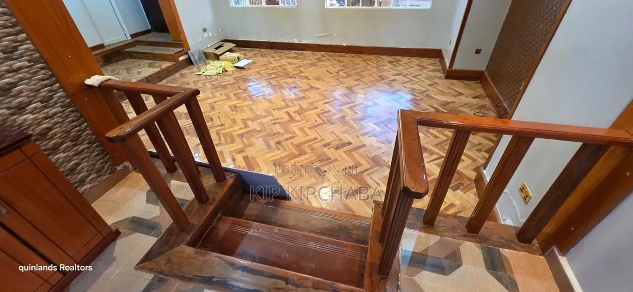 5bdrm Mansion in Elgonview for sale