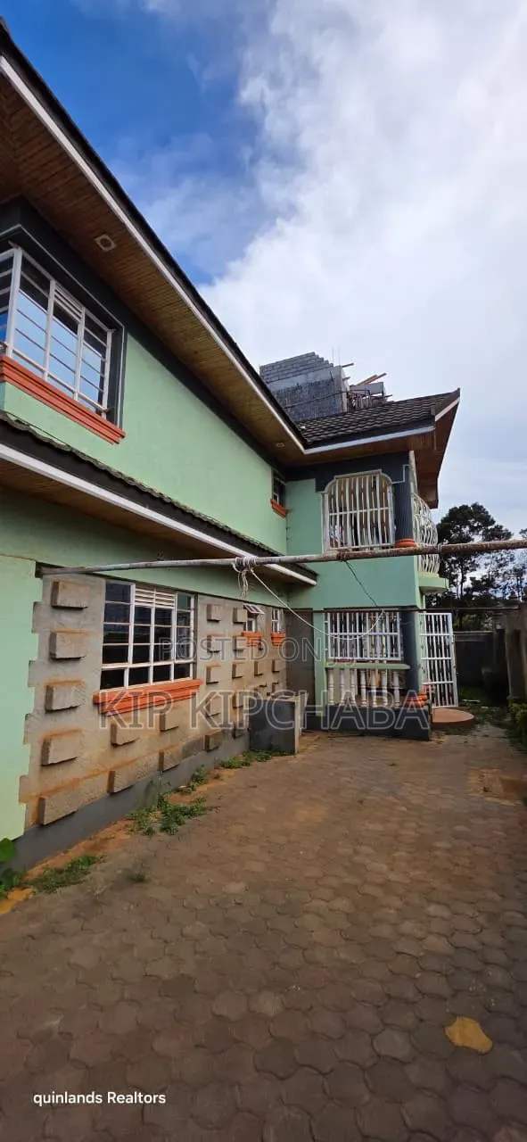 5bdrm Mansion in Elgonview for sale