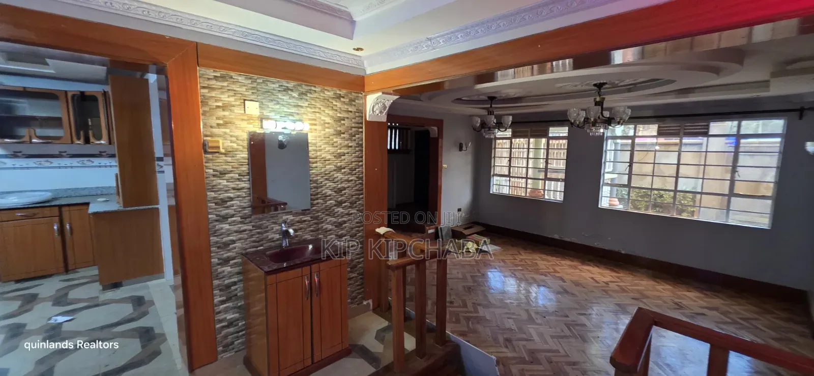 5bdrm Mansion in Elgonview for sale