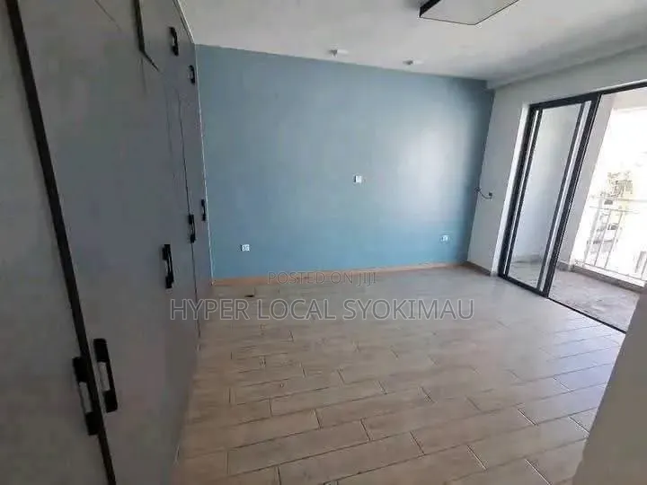3bdrm Apartment in Gateway Mall Area for rent