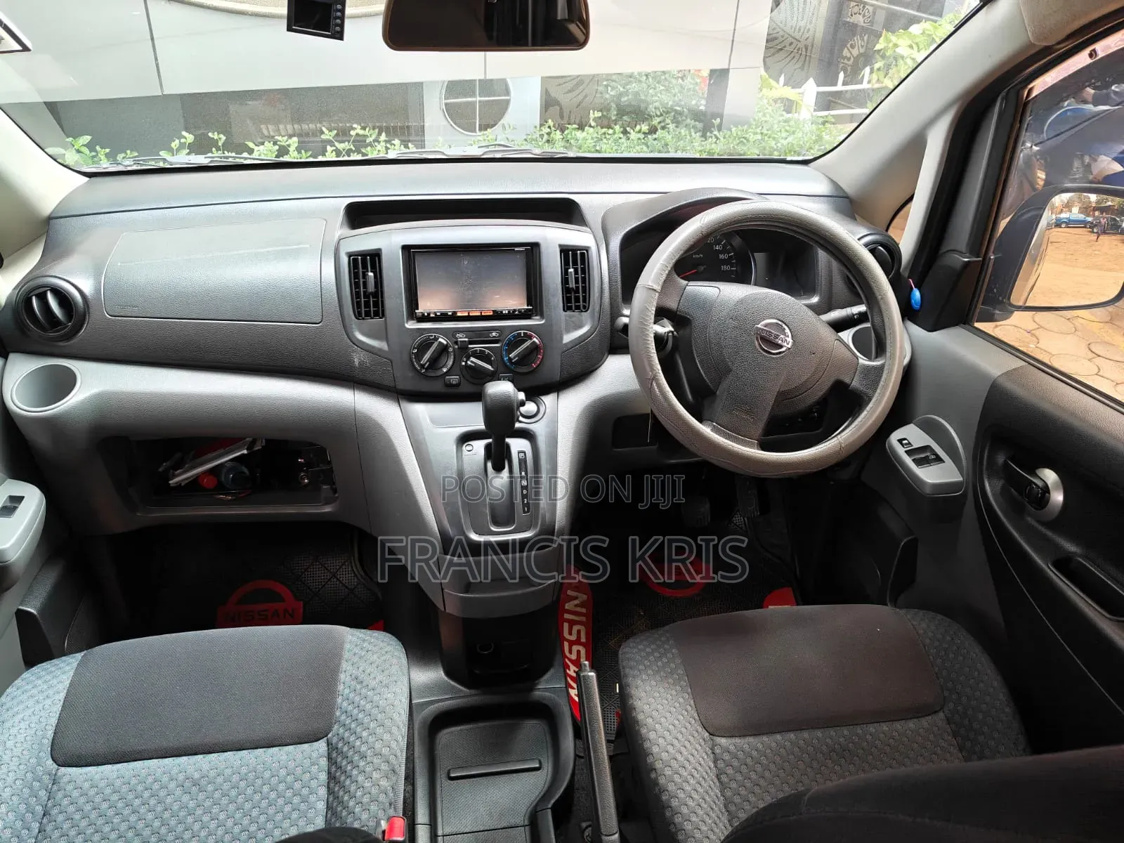 Nissan Vanette 2017 Brown