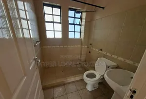 3bdrm Apartment in Gateway Mall Area for rent