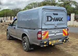 Isuzu D-MAX 2012 Teal