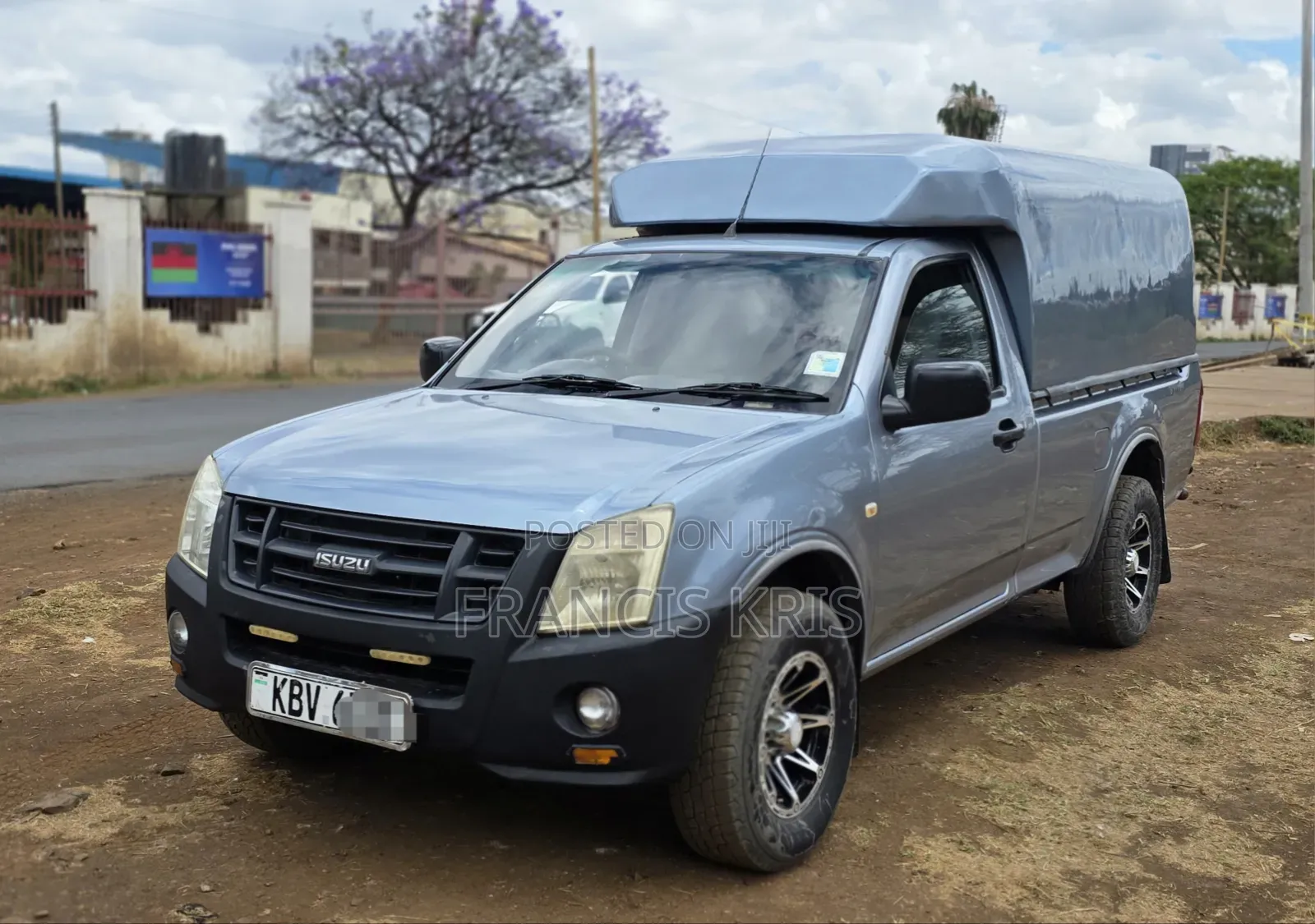 Isuzu D-MAX 2012 Teal