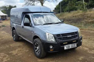 Isuzu D-MAX 2012 Teal