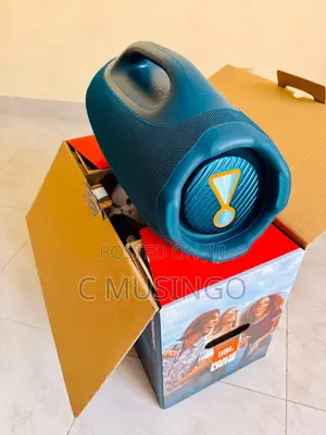 JBL Boombox 4
