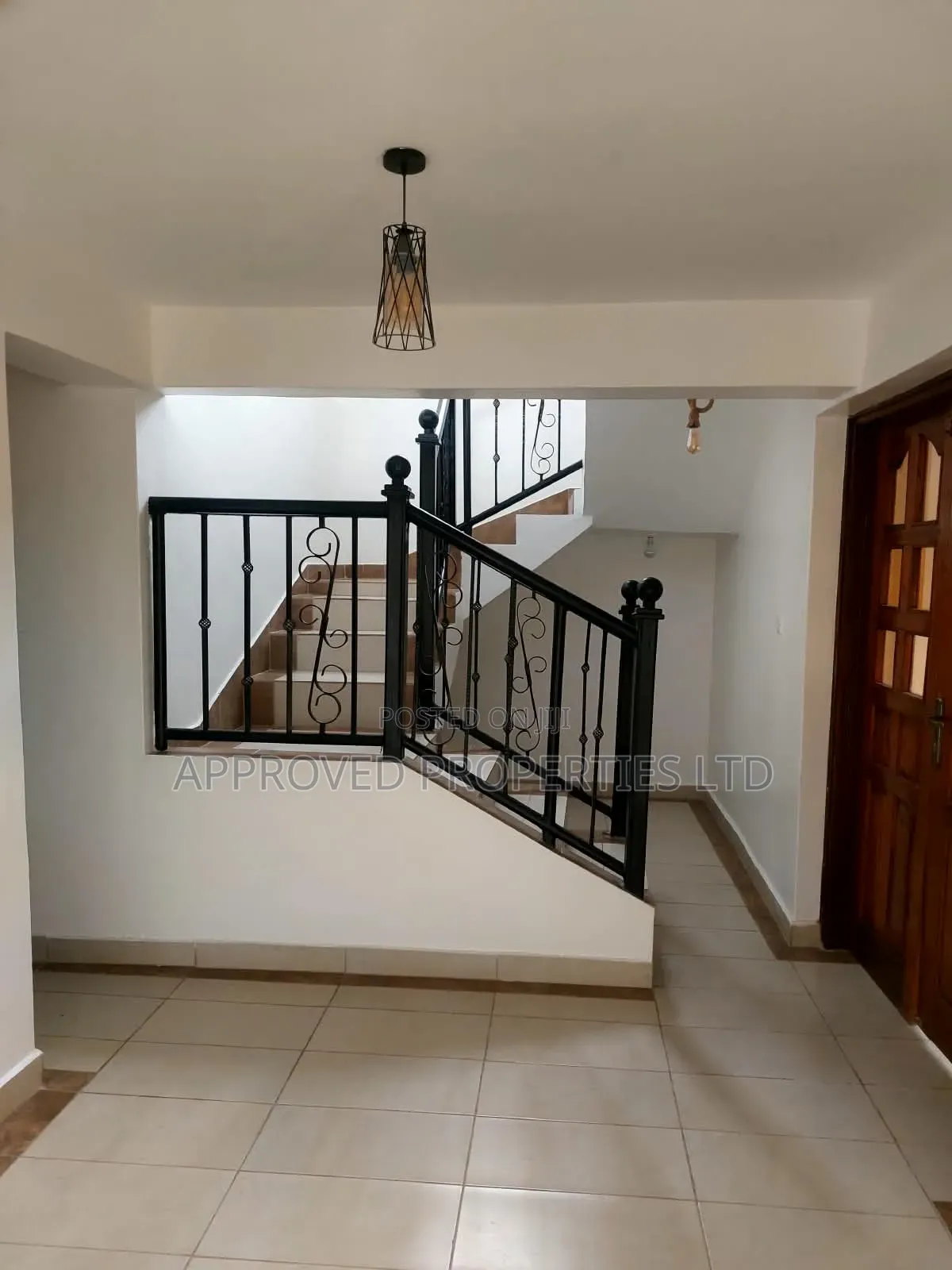 5bdrm Maisonette in Kitengela for sale