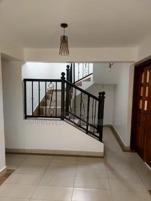 5bdrm Maisonette in Kitengela for sale