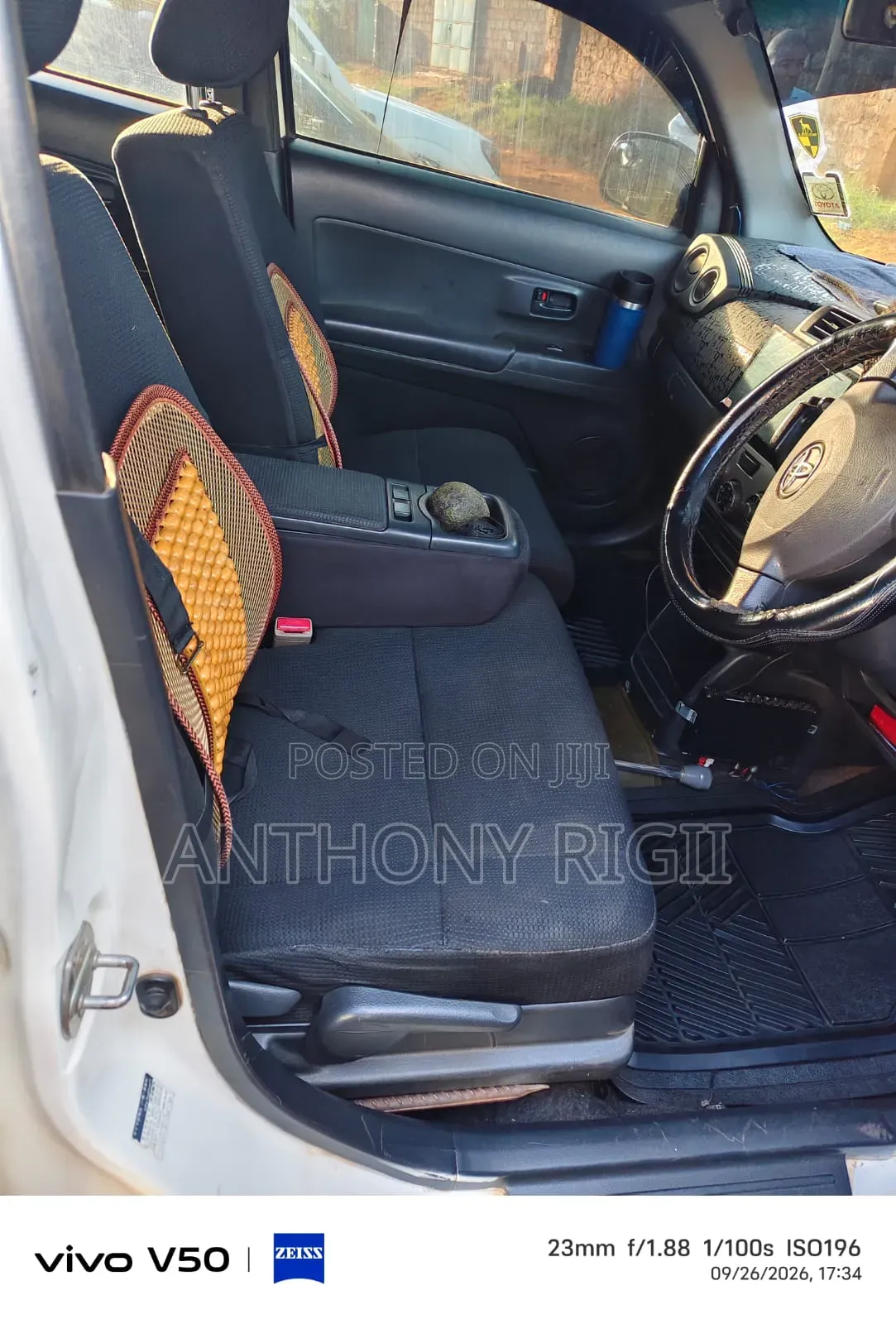 Toyota bB 2014 White