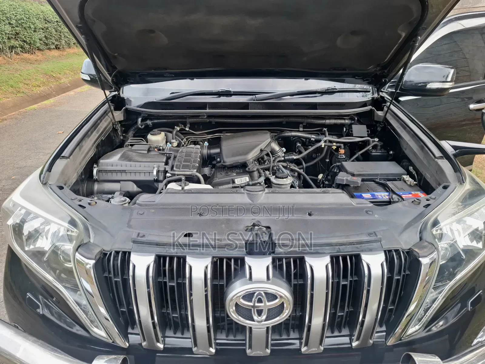 Toyota Land Cruiser Prado 2.7 i 2012 Black