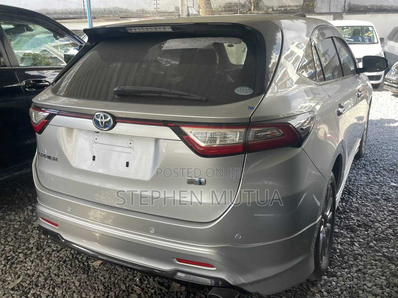 Toyota Harrier 2.5 Hybrid 4WD 2018 Silver