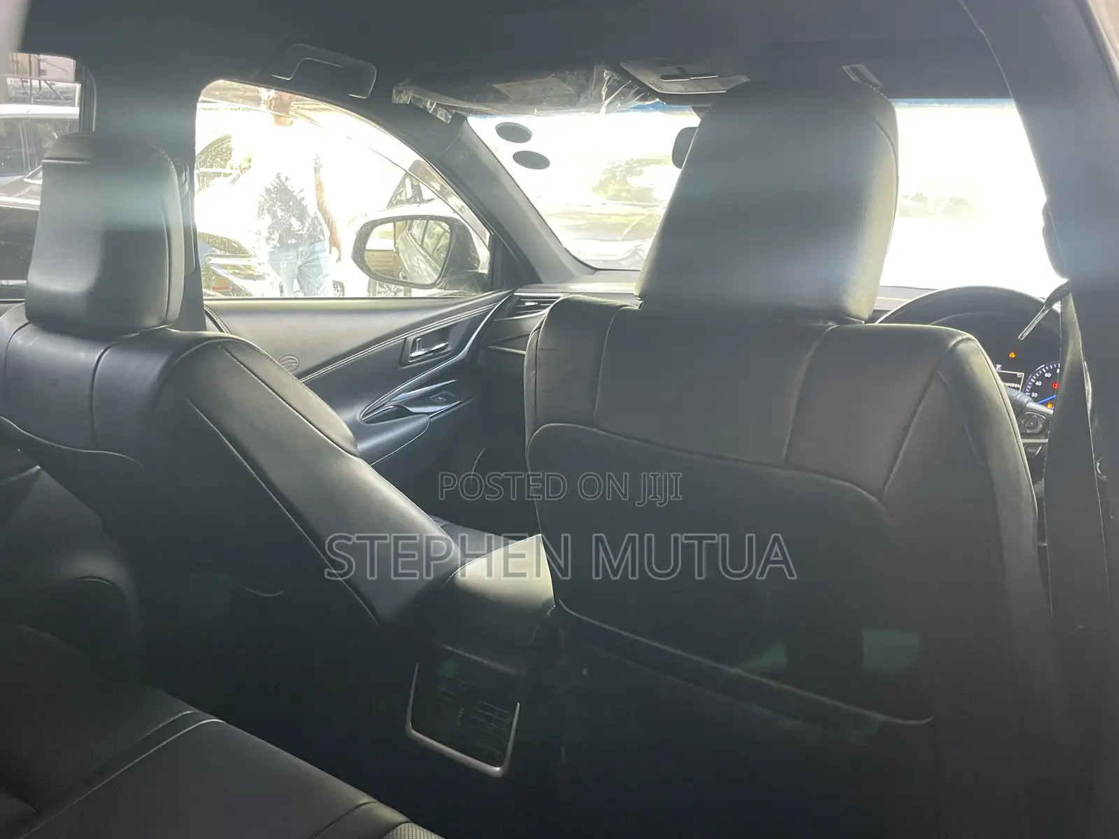 Toyota Harrier 2.5 Hybrid 4WD 2018 Silver