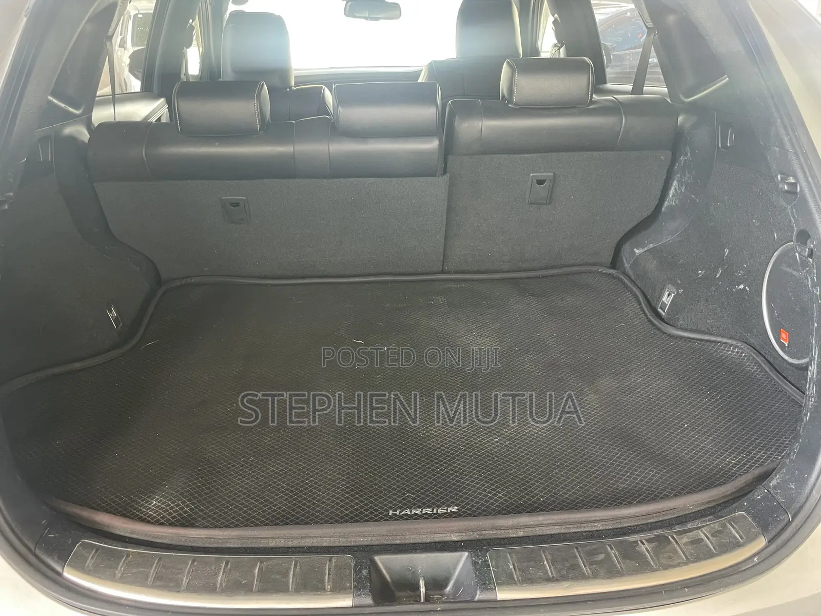 Toyota Harrier 2.5 Hybrid 4WD 2018 Silver