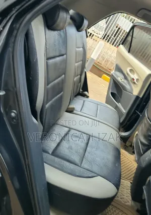 Toyota Auris 2008 Black