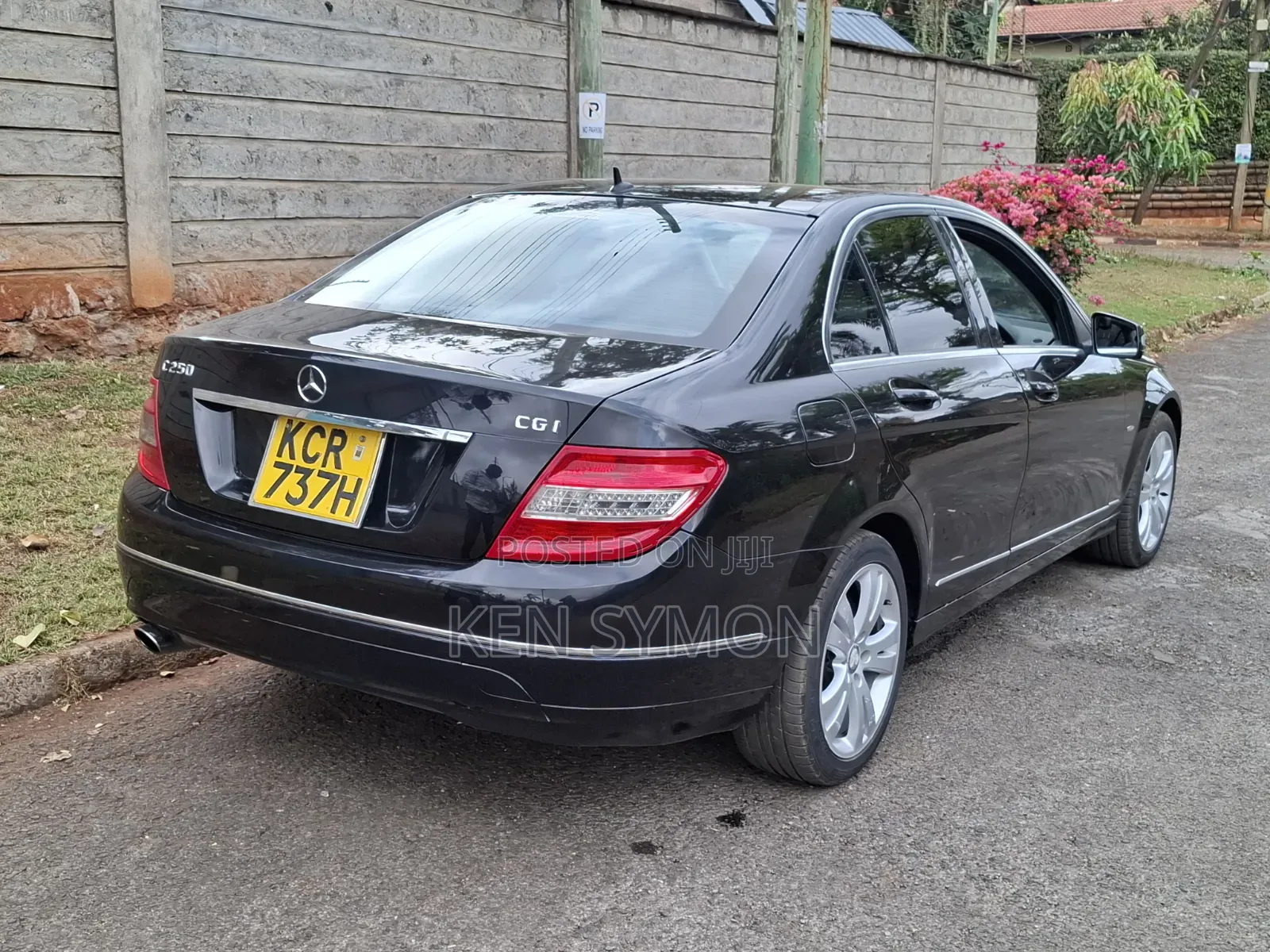 Mercedes-Benz C250 2011 Black