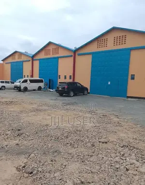 Godown to Let 4000sqft on Eastern Bypass