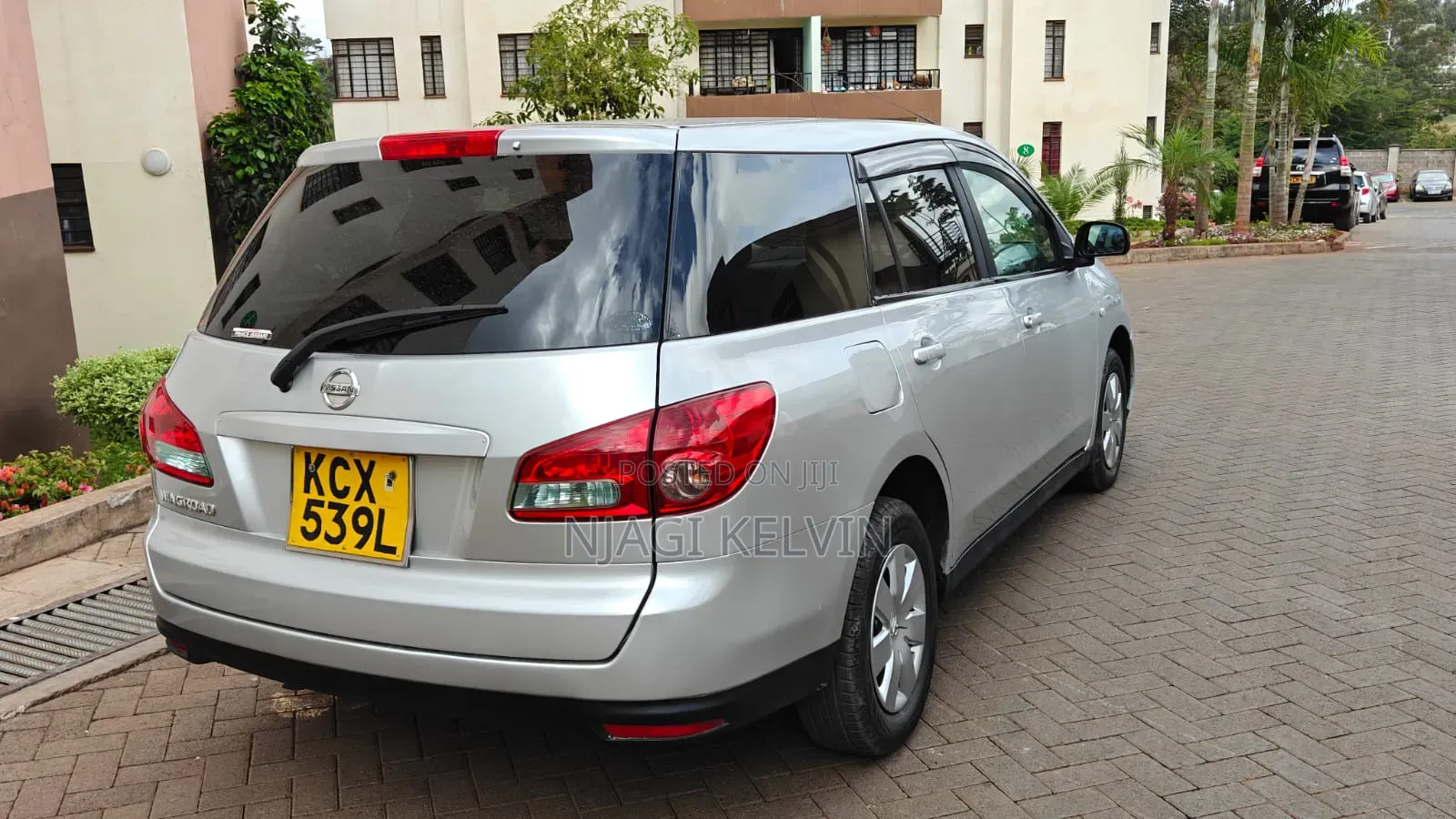 Nissan Wingroad 2012 Silver