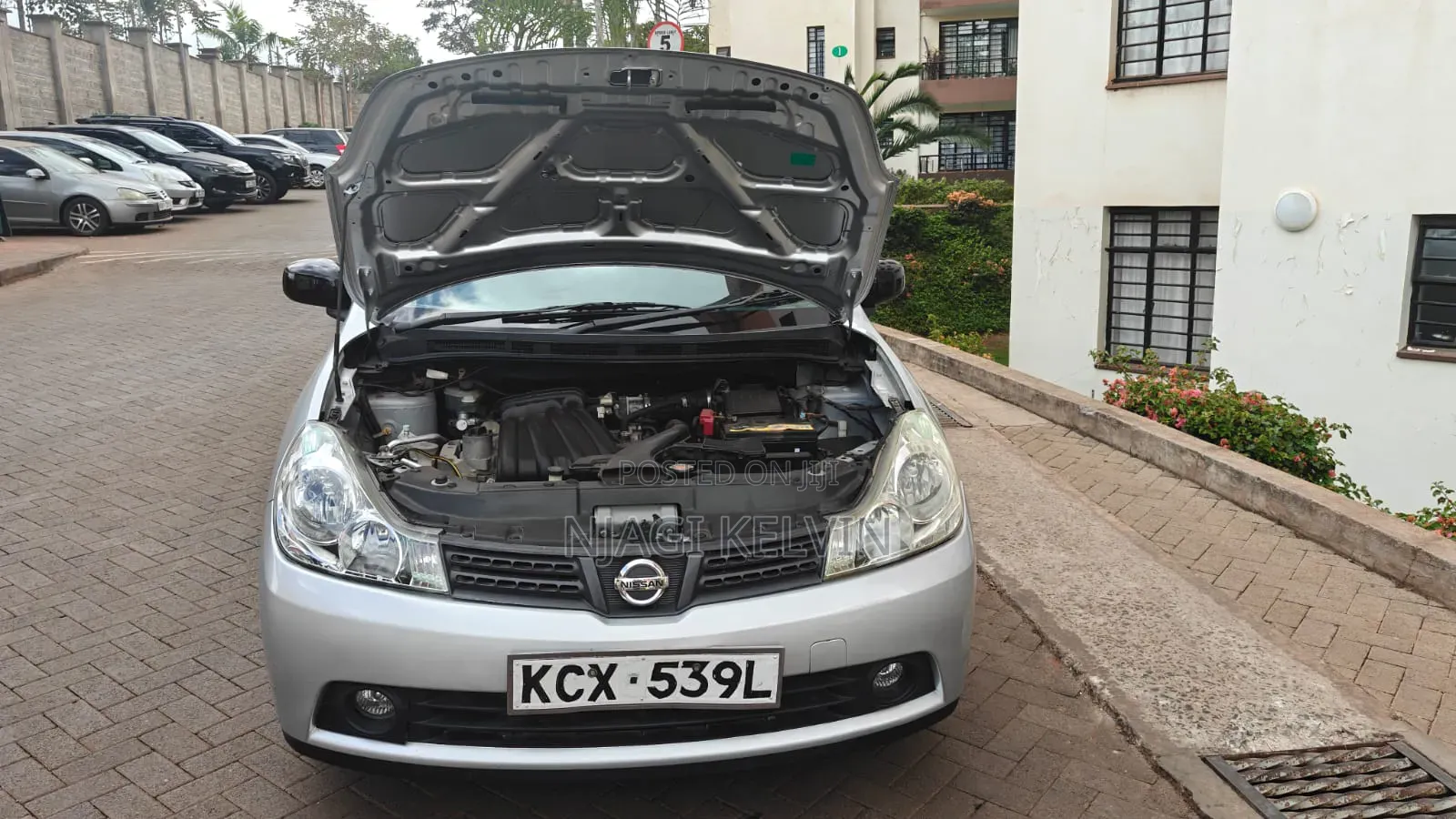 Nissan Wingroad 2012 Silver