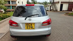 Nissan Wingroad 2012 Silver