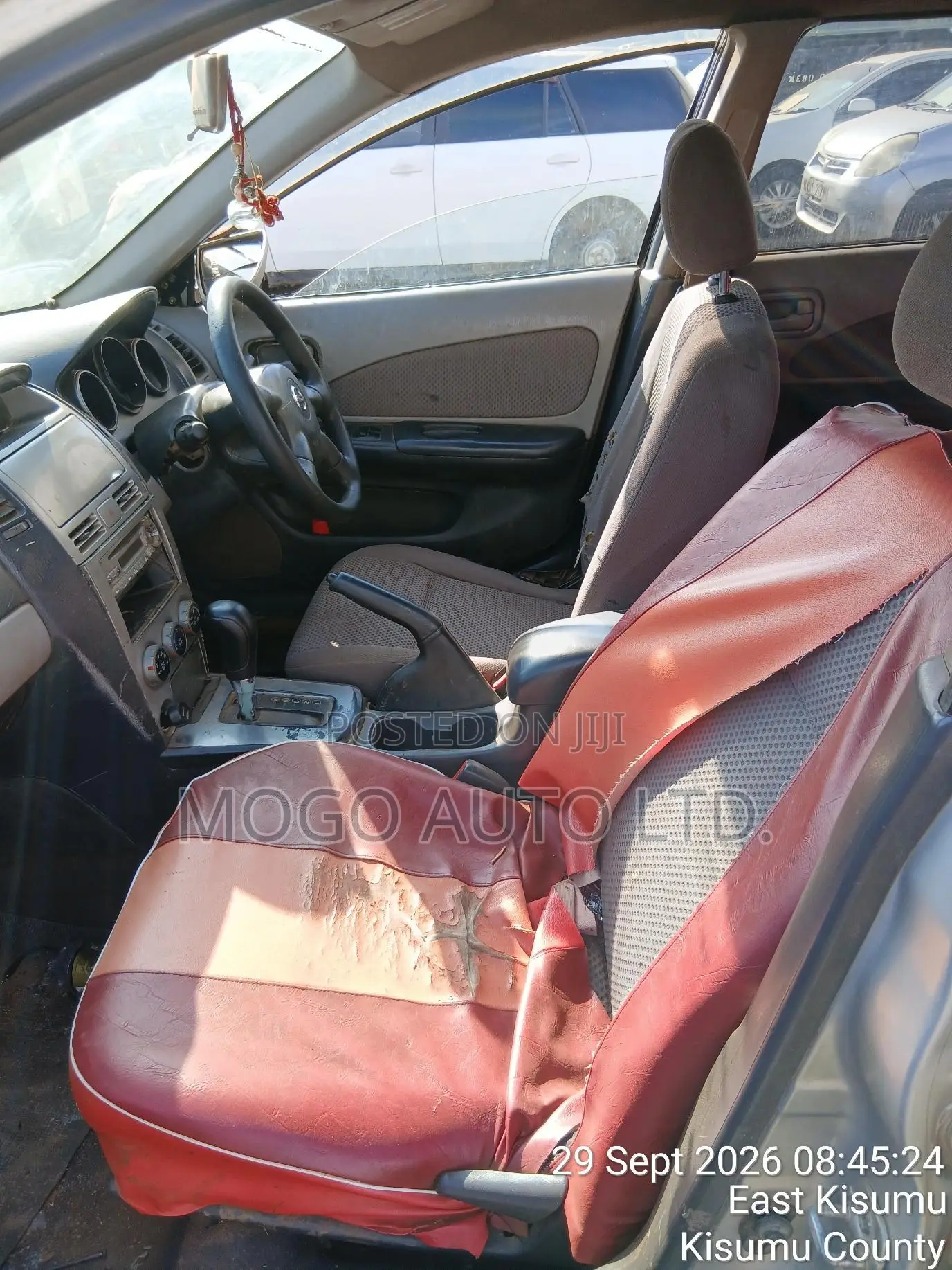 Nissan Wingroad 2004 Silver