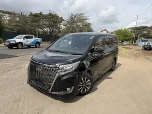 Toyota Esquire 2.0 FWD (7 seater) 2019 Black