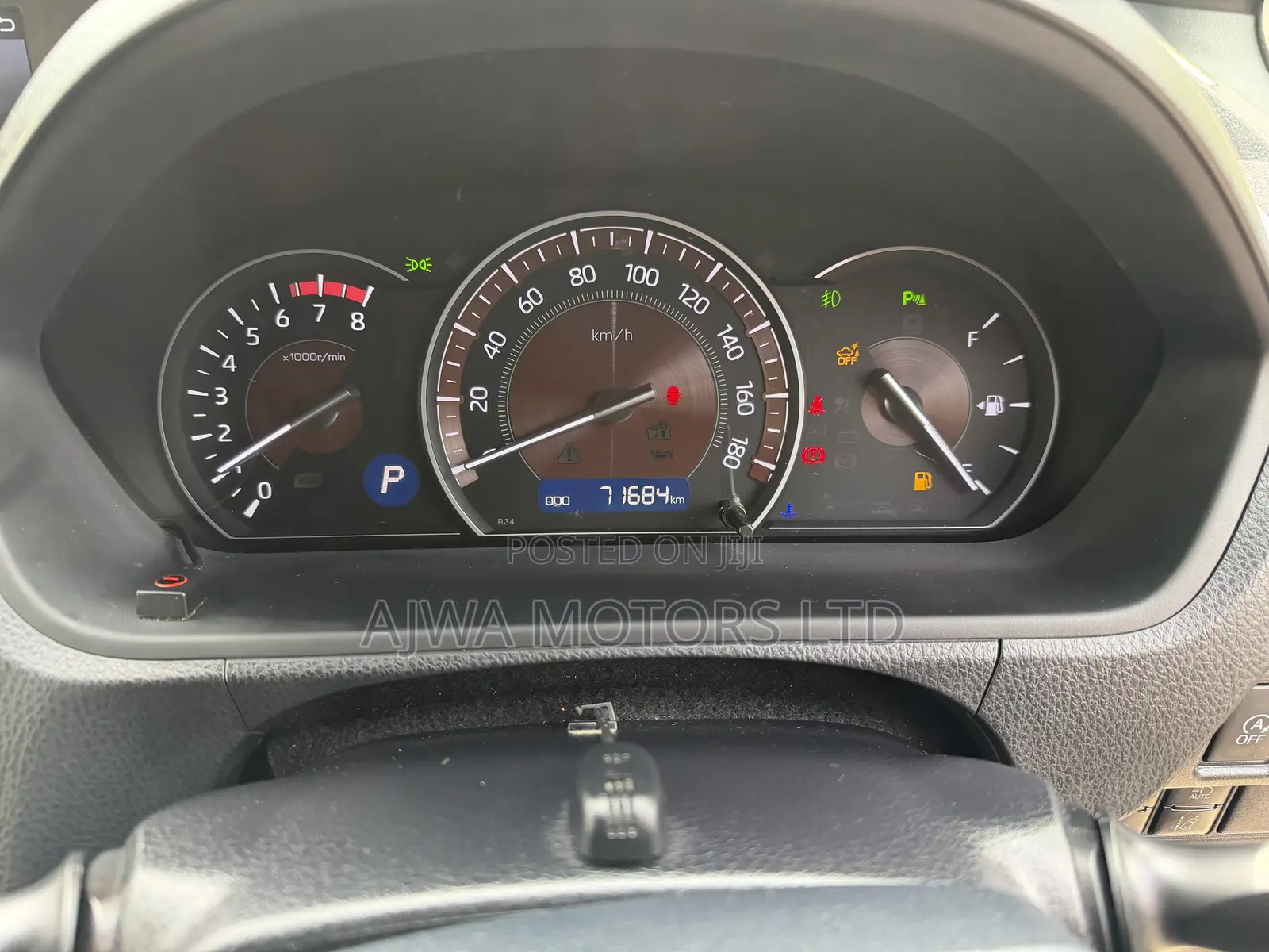 Toyota Esquire 2.0 FWD (7 seater) 2019 Black